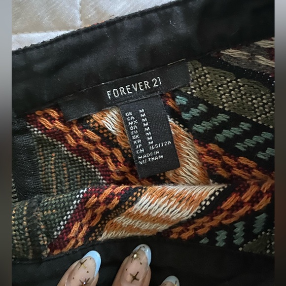 Forever 21 medium skirt - Picture 3 of 4